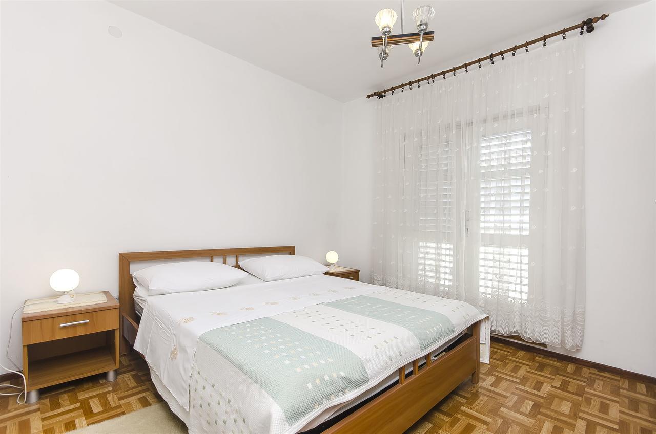 Apartment Niko Vodice Dış mekan fotoğraf