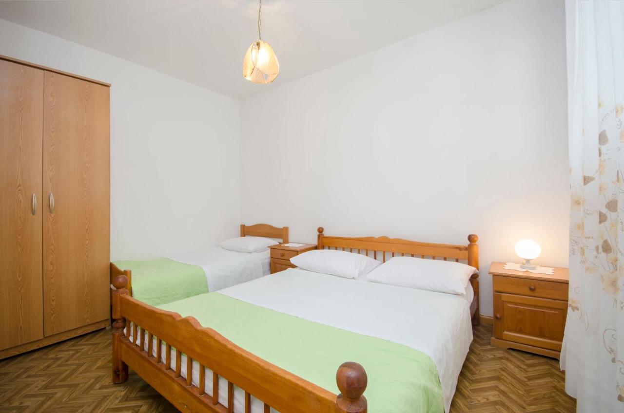 Apartment Niko Vodice Dış mekan fotoğraf