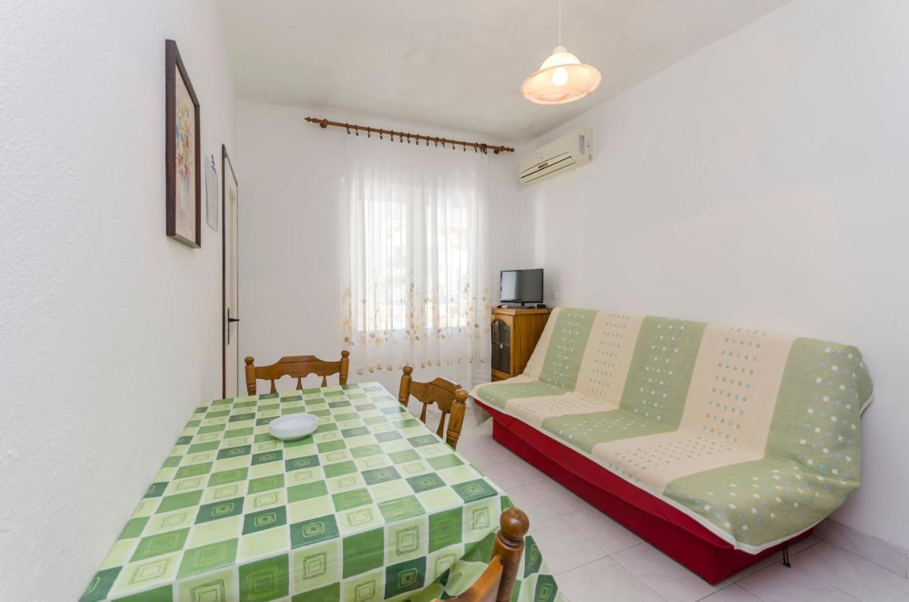 Apartment Niko Vodice Dış mekan fotoğraf